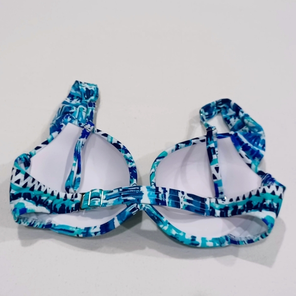 VENUS Over-the-Shoulder Marilyn Padded Bikini Top, size 32D/34C/36B - Picture 12 of 15